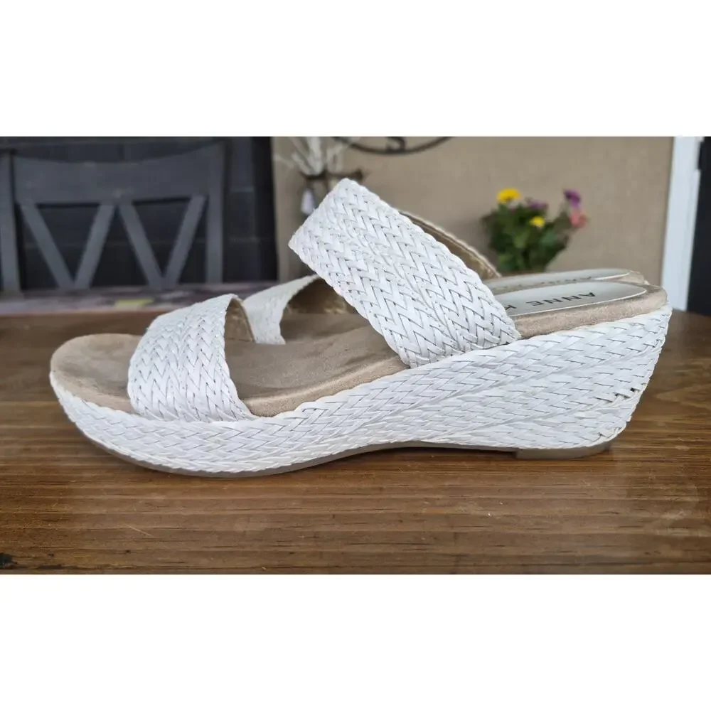 Ann Klein Womens Zala Slide Sandle Sz 9M White Heel 2.5”